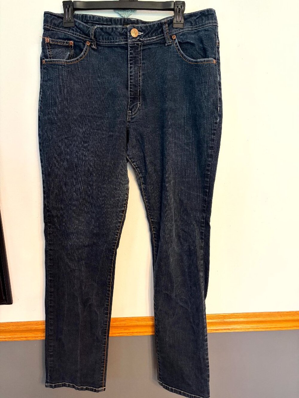 Honey Bun Women's Jeans Juniors size 19 Stretch Embroidered